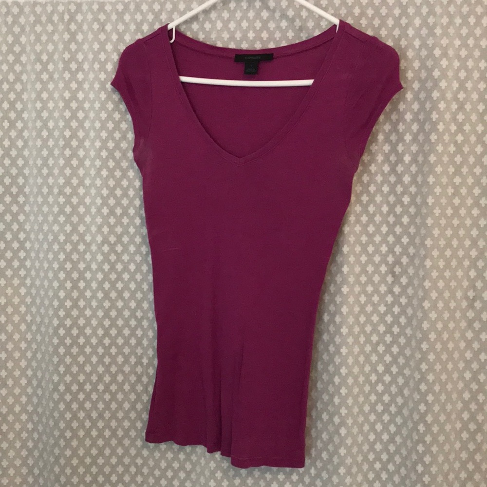 Magenta tee